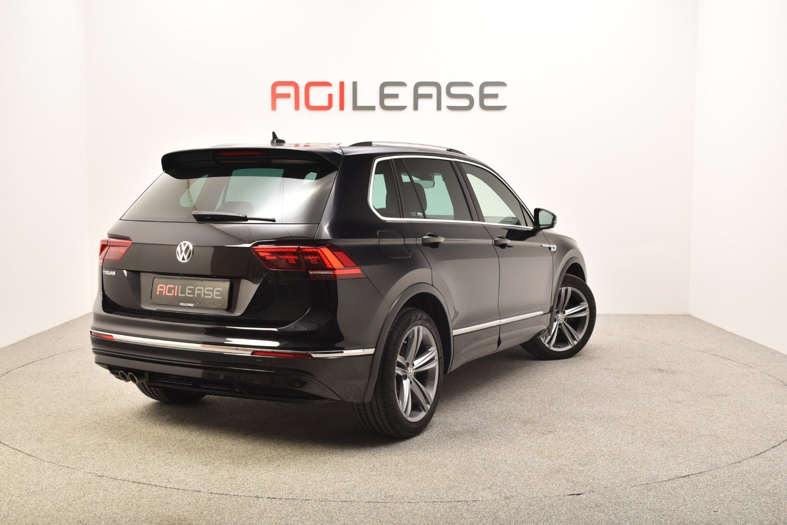 flexleasing-vw-tiguan-20-tdi-150-r-line-dsg-5d-findleasing