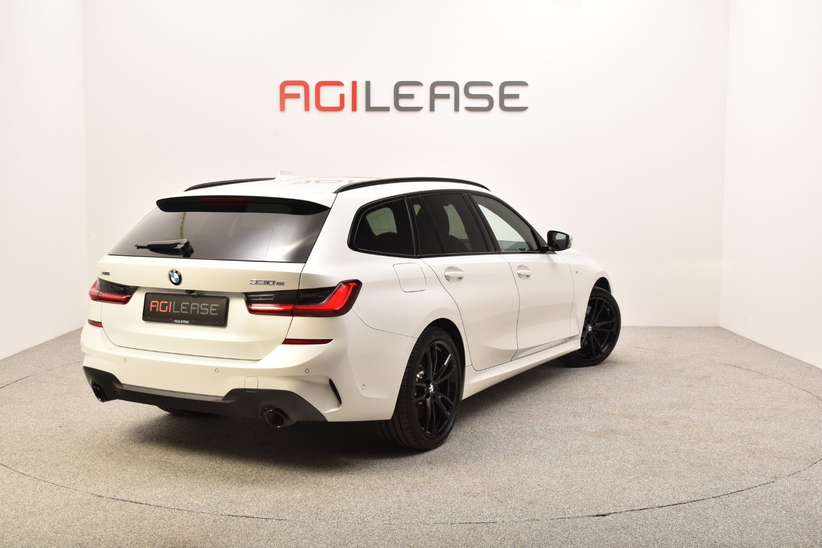 flexleasing-bmw-330e-20-touring-m-sport-xdrive-aut-5d-findleasing