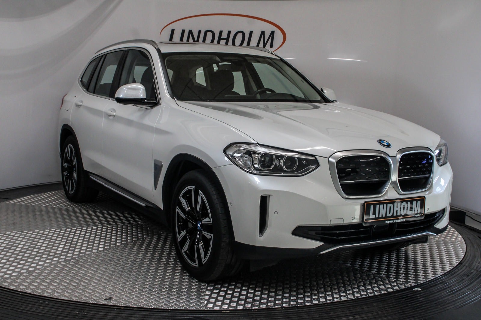 flexleasing-bmw-ix3-charged-5d-findleasing