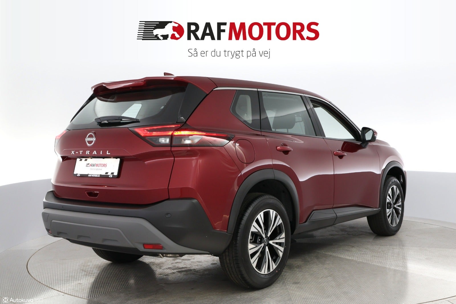 flexleasing-nissan-x-trail-15-mhev-acenta-x-tr-7prs-5d-findleasing