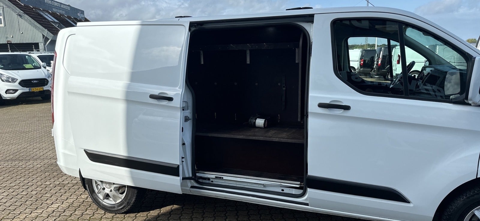 flexleasing-ford-transit-custom-320l-20-tdci-130-trend-findleasing