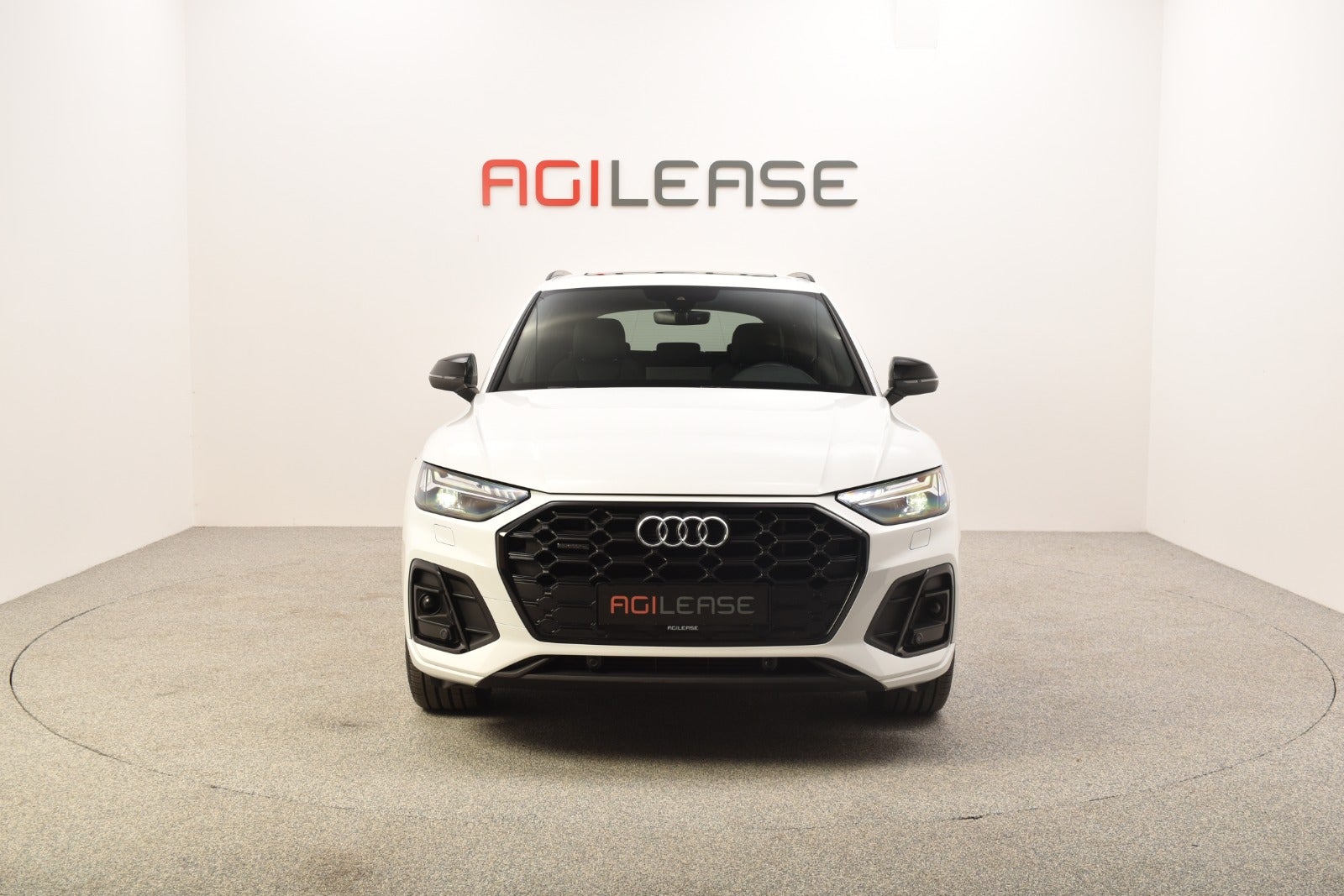 flexleasing-audi-q5-55-tfsi-e-s-line-quattro-s-tr-5d-findleasing