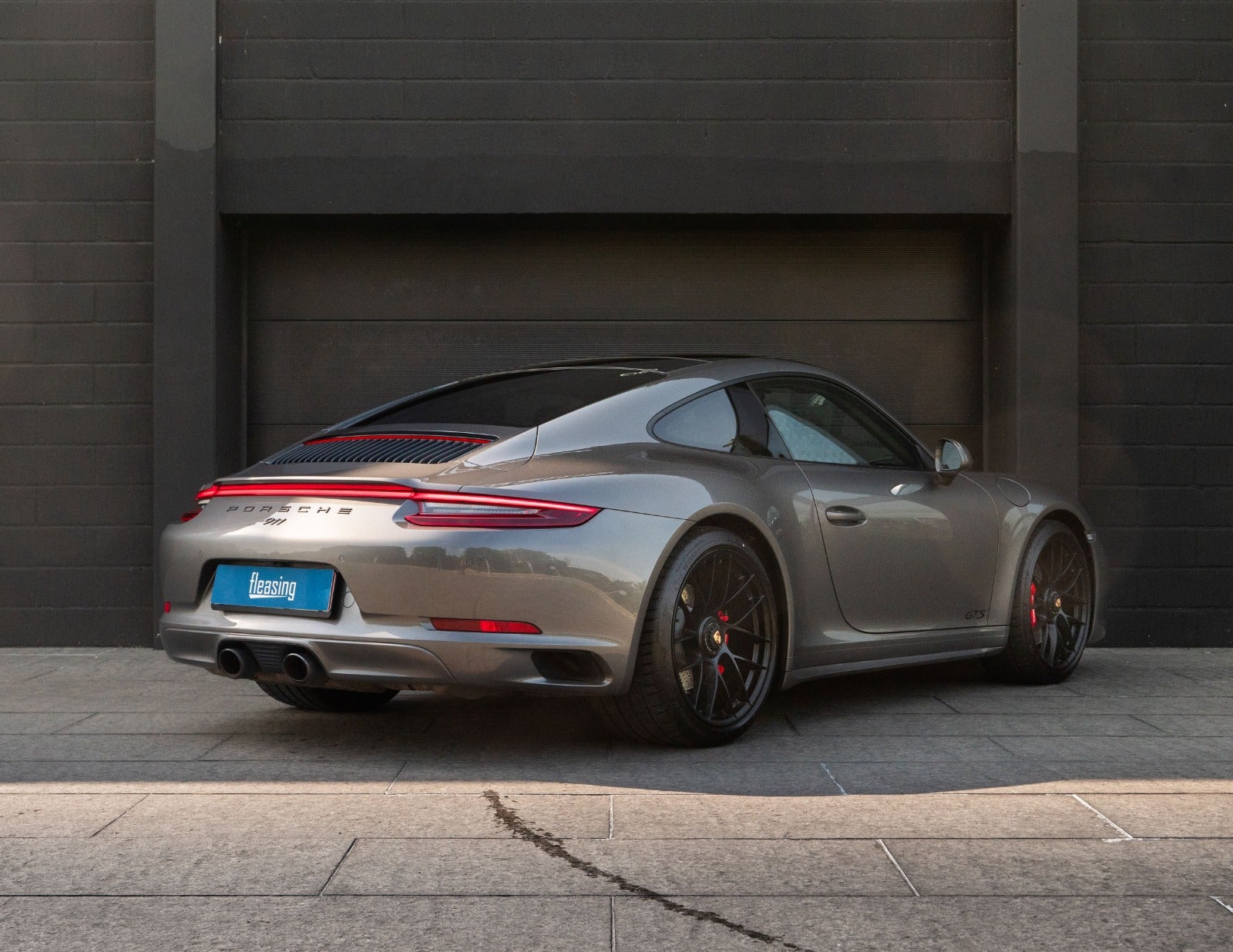 flexleasing-porsche-911-carrera-4-gts-30-coupe-pdk-2d-findleasing