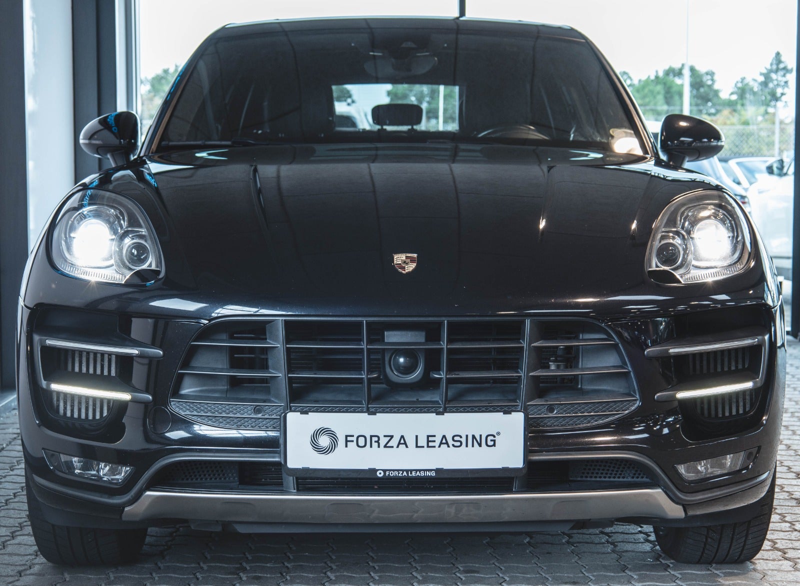 flexleasing-porsche-macan-turbo-36-pdk-5d-findleasing