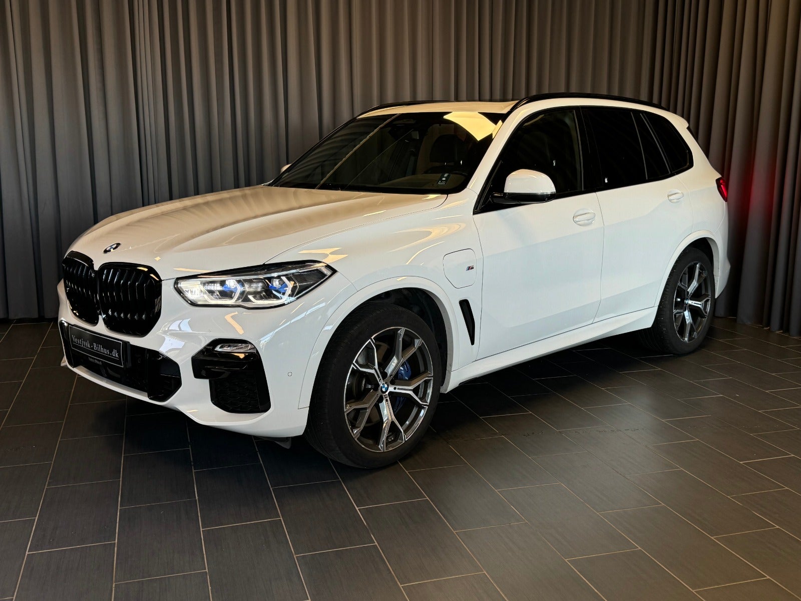 flexleasing-bmw-x5-30-xdrive45e-m-sport-aut-5d-findleasing