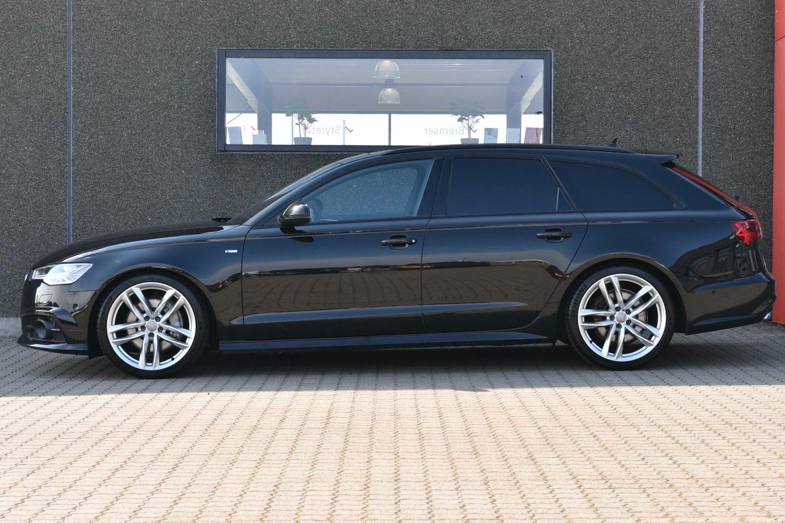 flexleasing-audi-a6-30-tdi-218-s-line-avant-quattro-s-tr-5d-findleasing