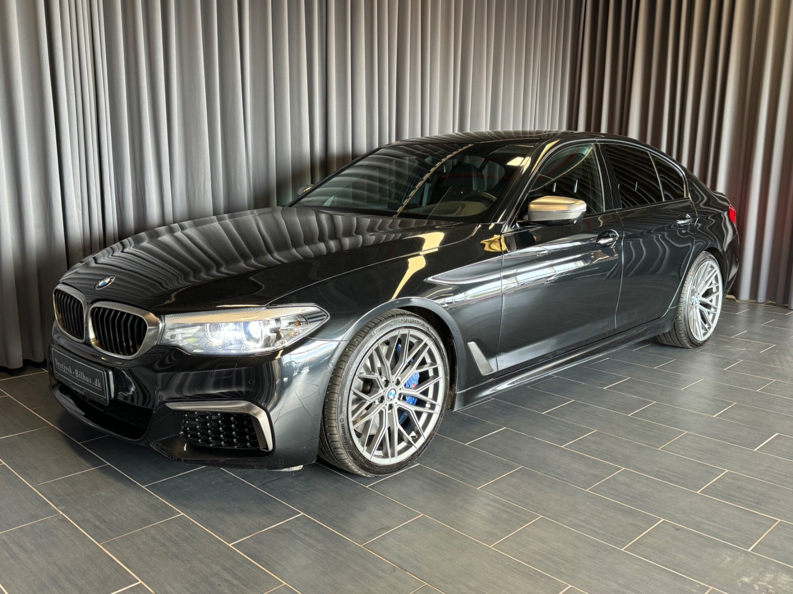 flexleasing-bmw-m550i-44-xdrive-aut-4d-findleasing