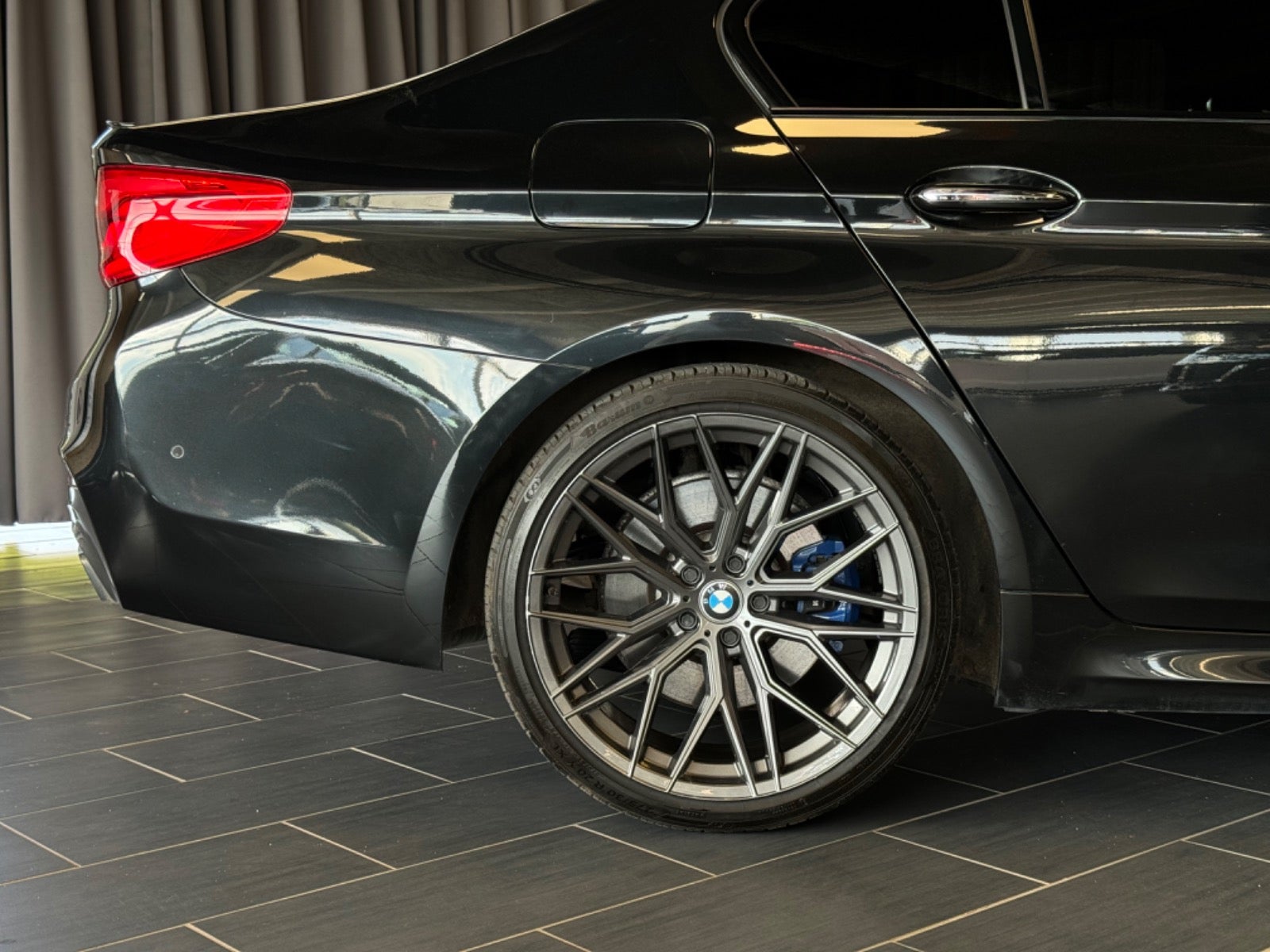 flexleasing-bmw-m550i-44-xdrive-aut-4d-findleasing