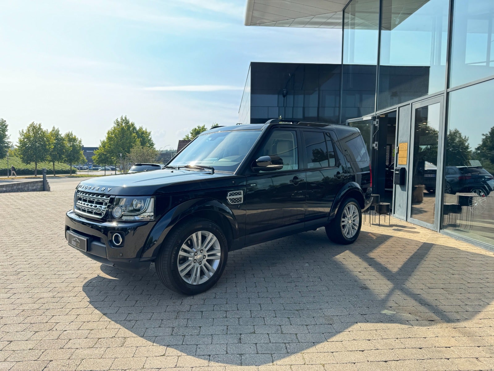 flexleasing-land-rover-discovery-sport-30-sdv6-hse-aut-7prs-5d-findleasing