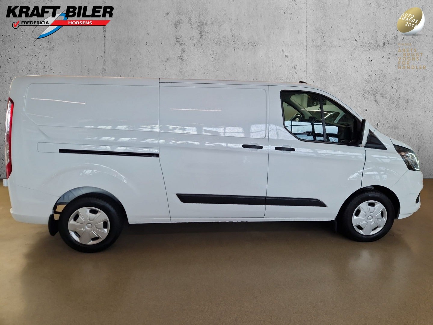 flexleasing-ford-transit-custom-300l-20-tdci-130-trend-aut-findleasing