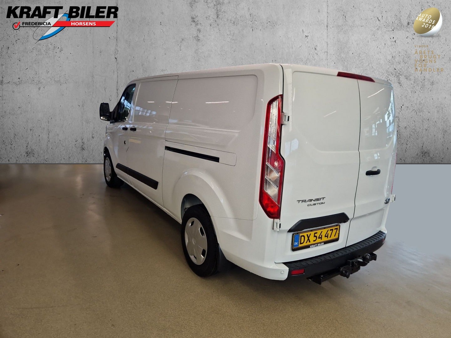 flexleasing-ford-transit-custom-300l-20-tdci-130-trend-aut-findleasing