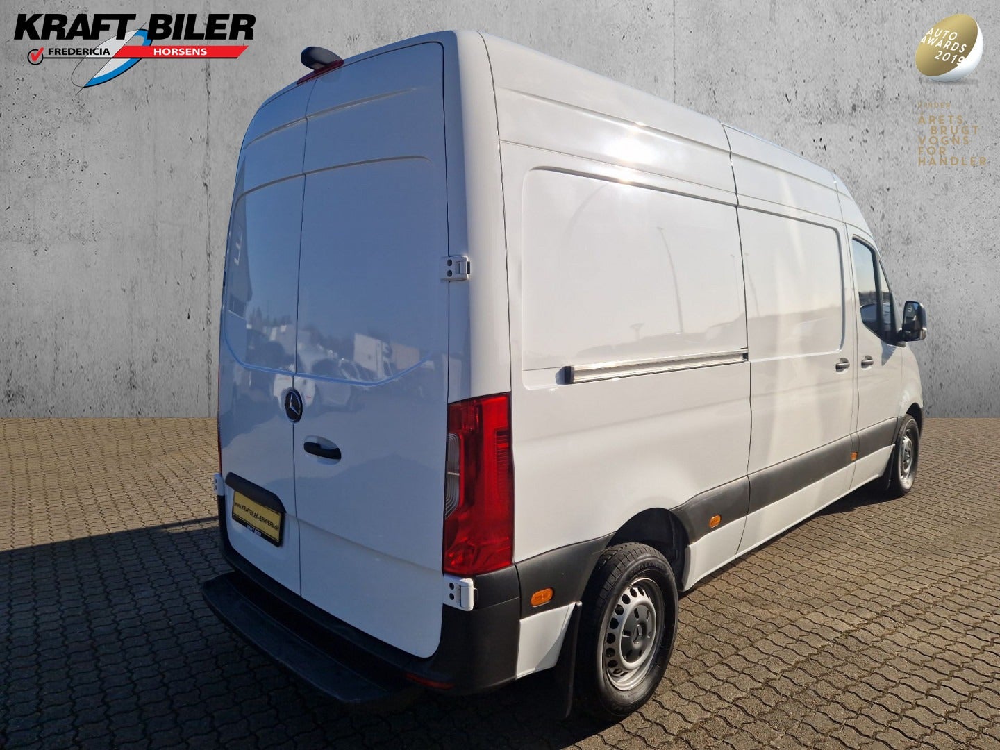 flexleasing-mercedes-sprinter-214-22-cdi-a2-kassevogn-aut-fwd-findleasing