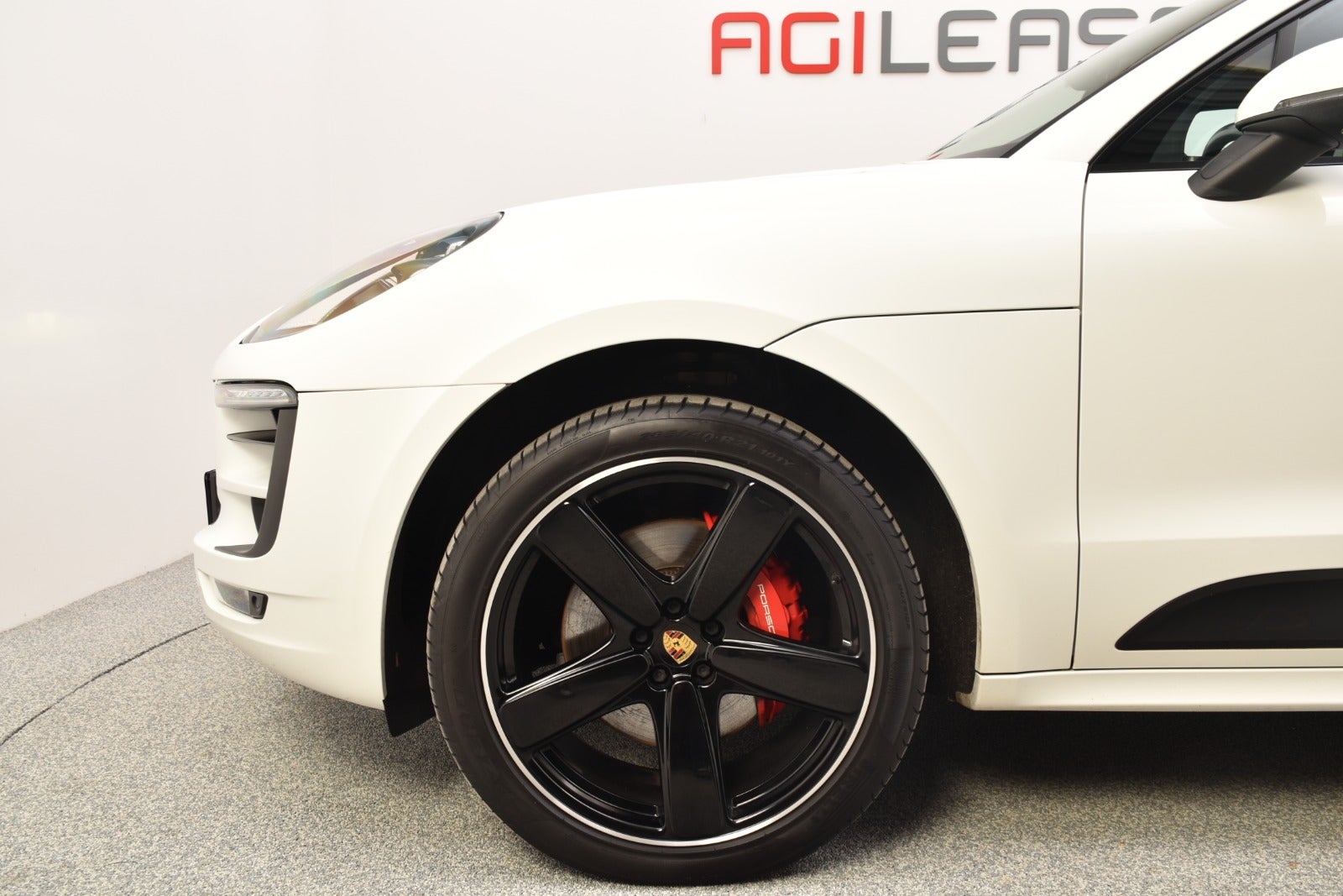 flexleasing-porsche-macan-gts-30-pdk-5d-findleasing