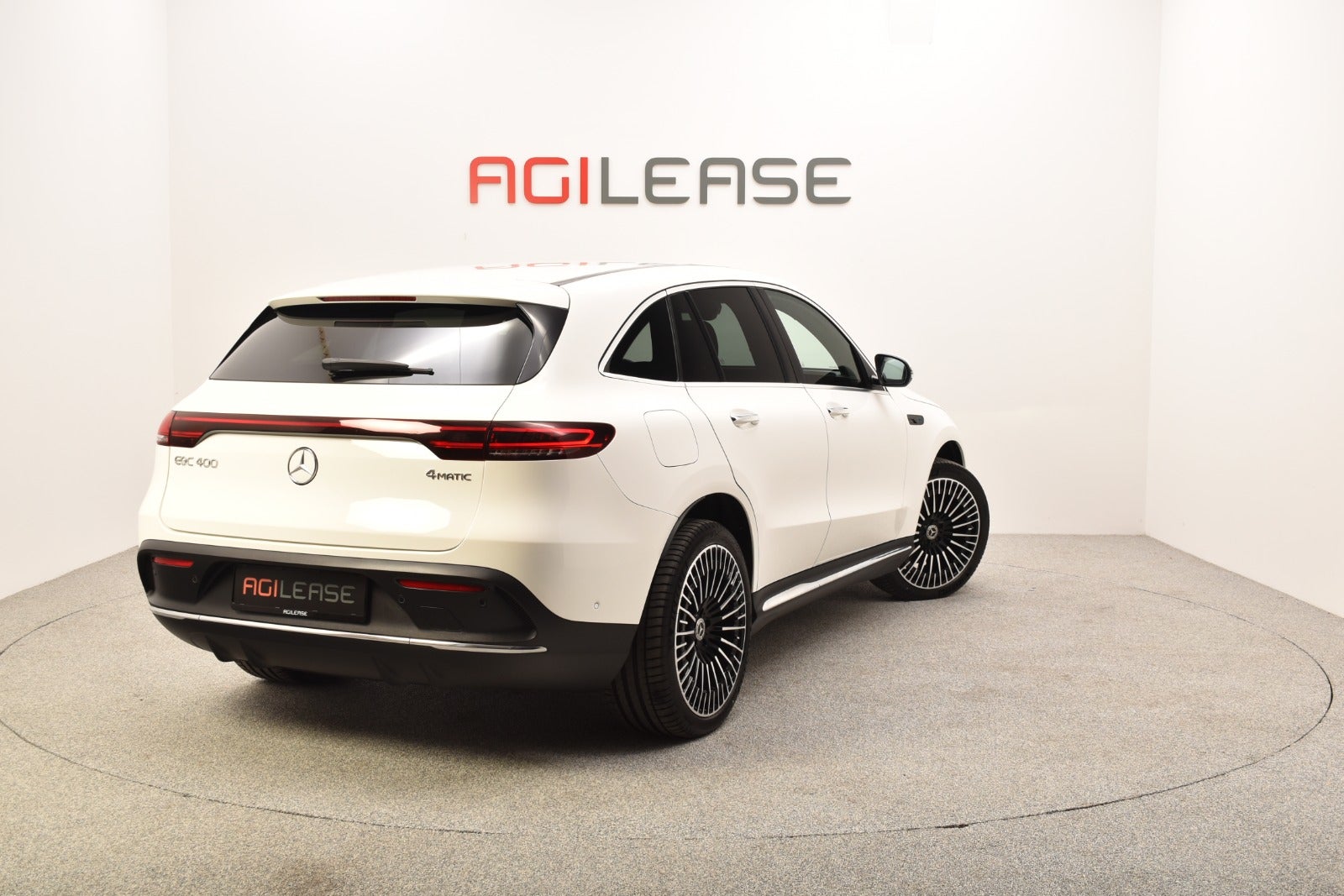 flexleasing-mercedes-eqc400-amg-line-4matic-5d-findleasing