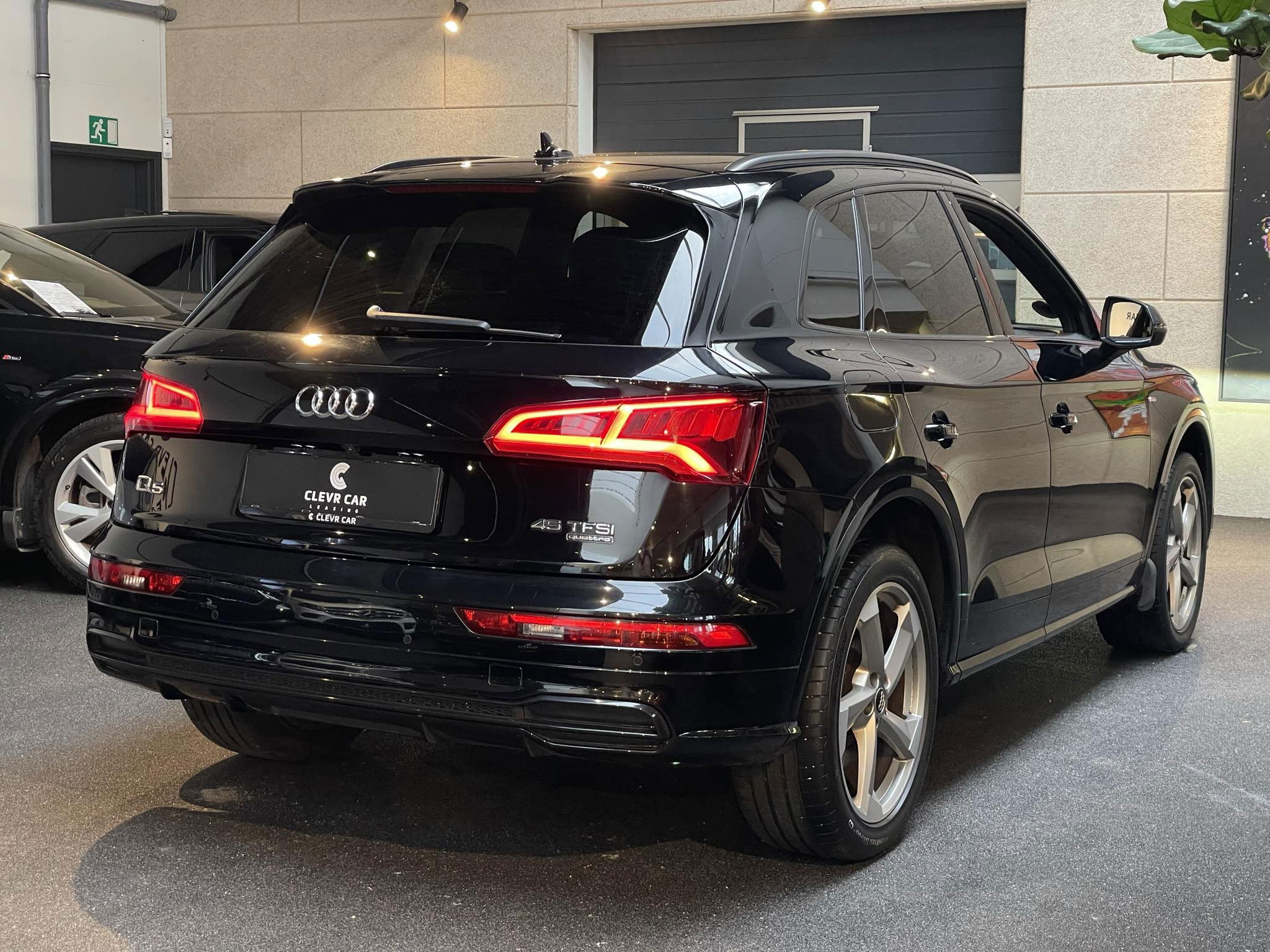 flexleasing-audi-q5-sportback-45-tfsi-265-hk-quattro-s-tronic-findleasing