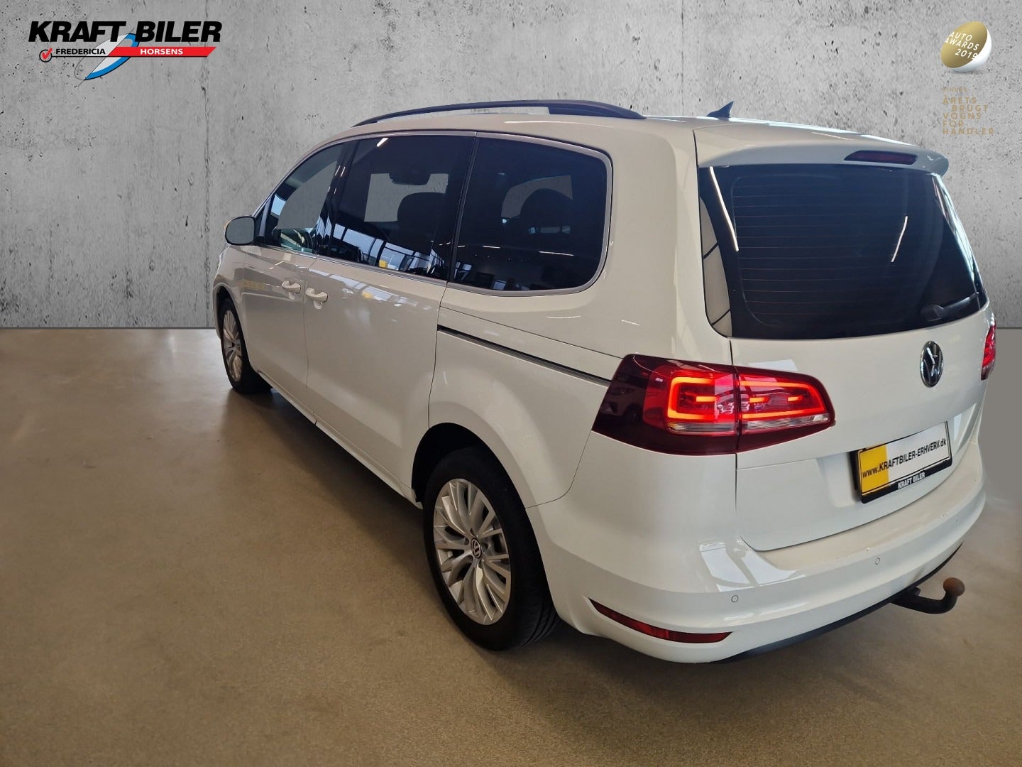 flexleasing-vw-sharan-20-tdi-150-comfortline-dsg-van-5d-findleasing