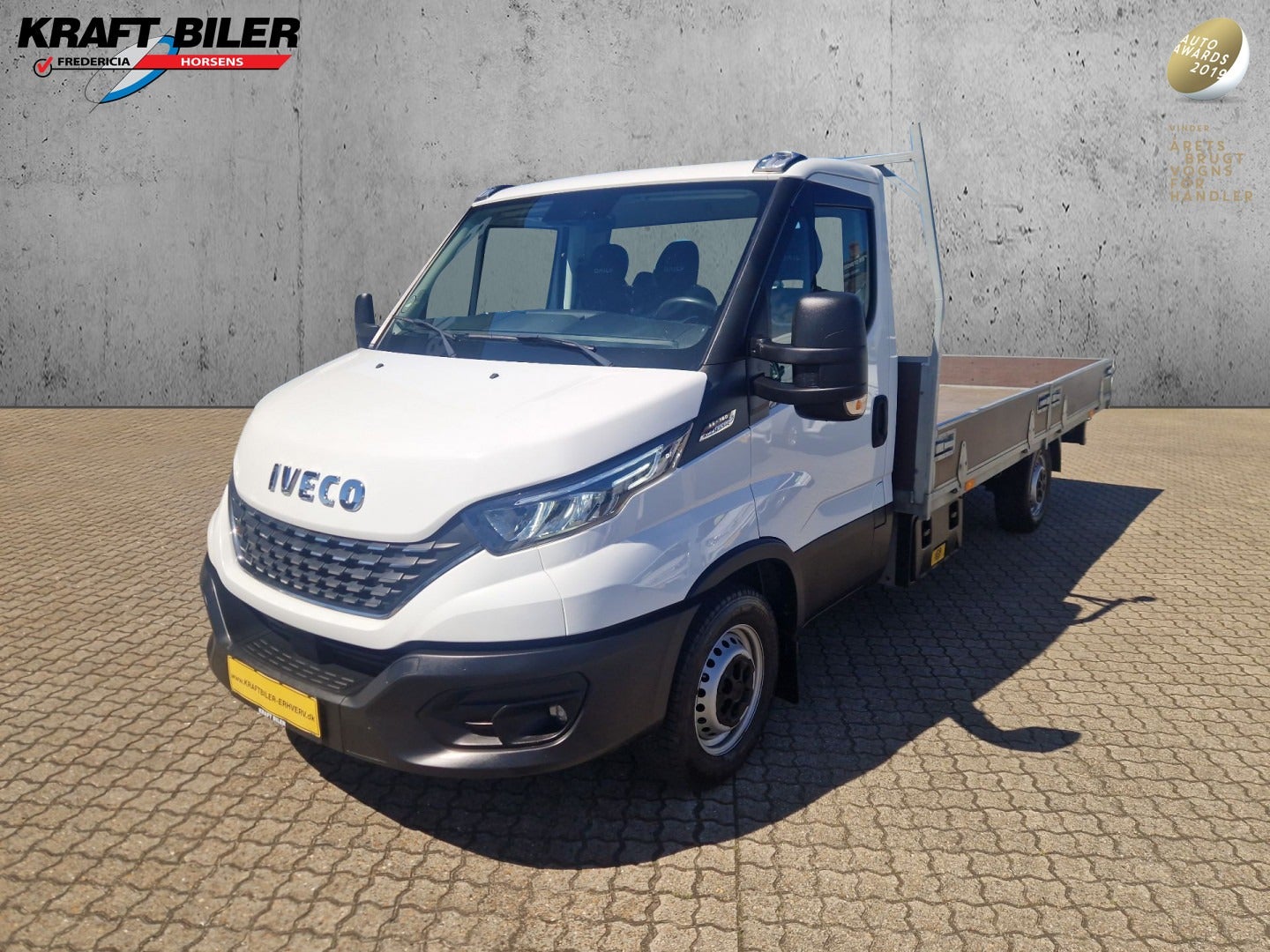 flexleasing-iveco-daily-30-35s18-4100mm-lad-ag8-2d-findleasing