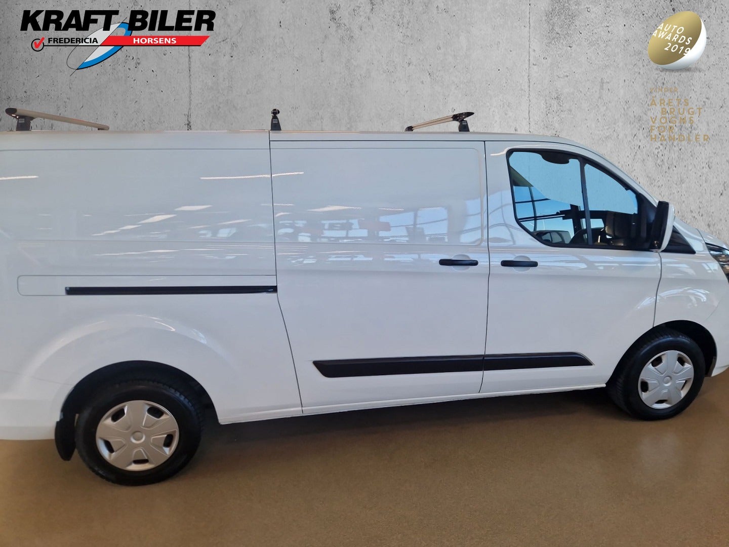 flexleasing-ford-transit-custom-300l-20-tdci-130-trend-findleasing