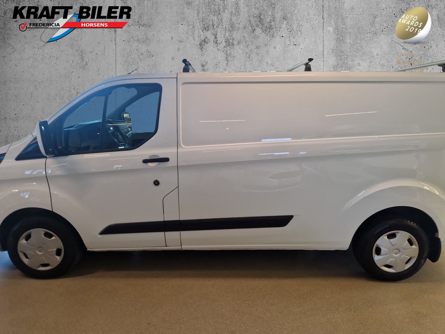 flexleasing-ford-transit-custom-300l-20-tdci-130-trend-findleasing