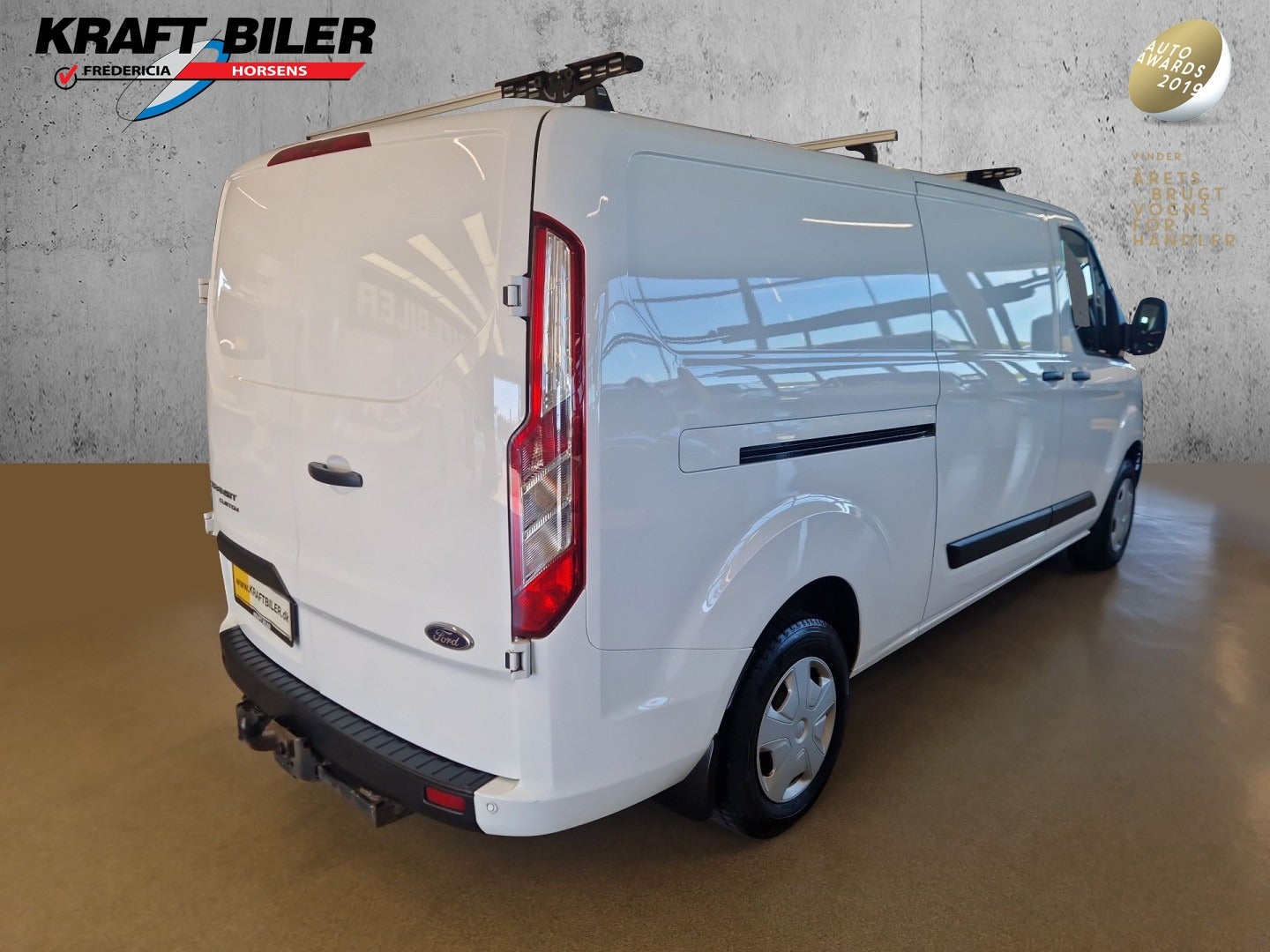 flexleasing-ford-transit-custom-300l-20-tdci-130-trend-findleasing