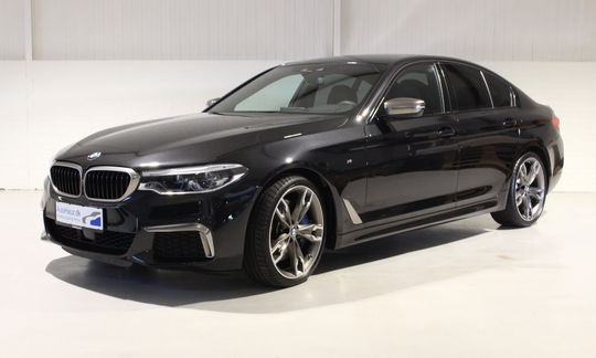 BMW M550i 4,4 xDrive aut. 4d