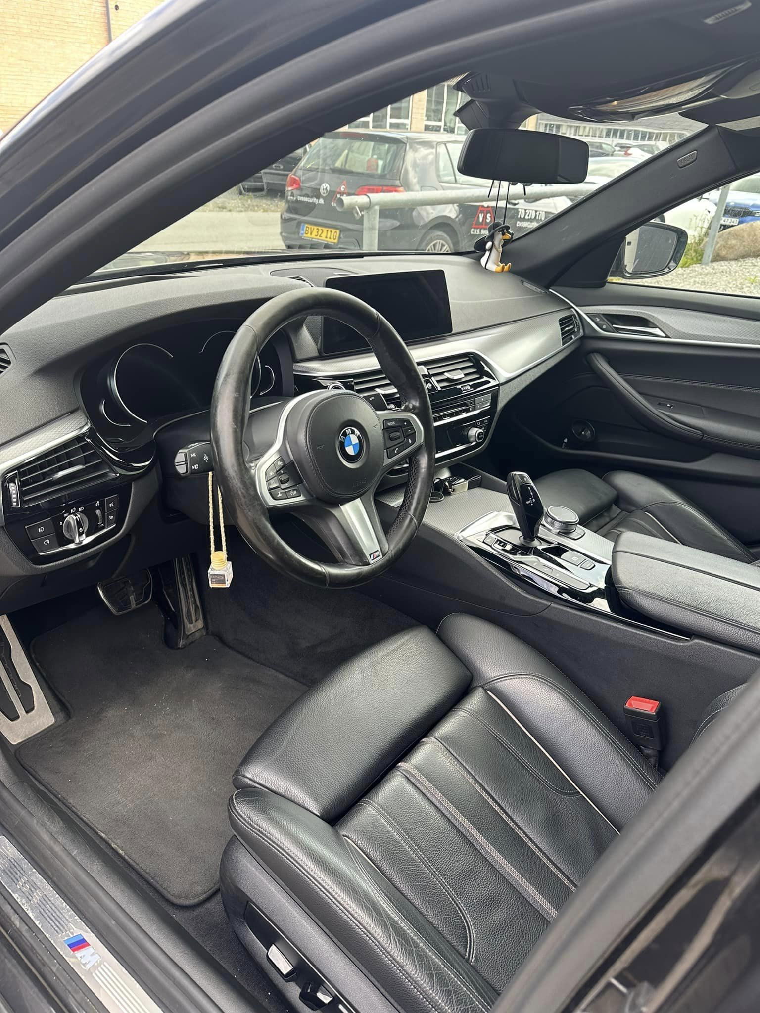 flexleasing-bmw-530e-bmw-530e-20-plug-in-hybrid-findleasing