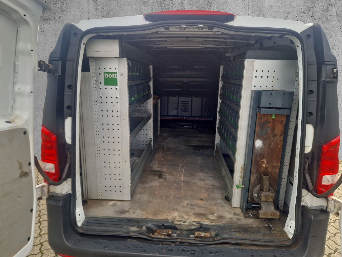 flexleasing-mercedes-vito-114-22-cdi-kassevogn-aut-l-findleasing