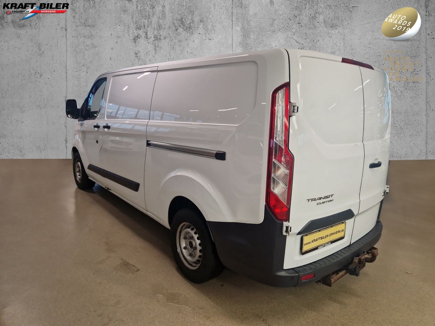 flexleasing-ford-transit-custom-310l-20-tdci-130-trend-findleasing