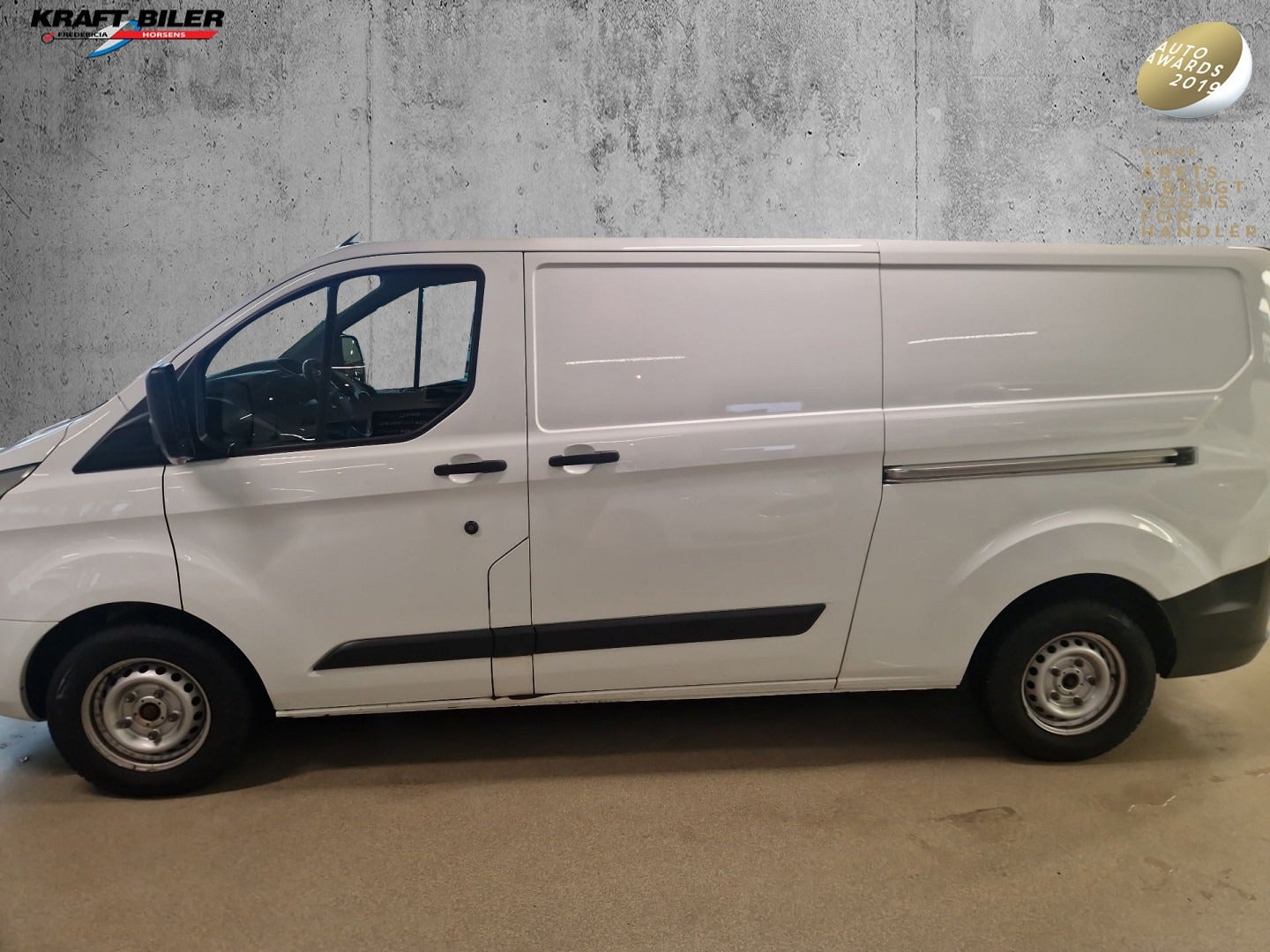 flexleasing-ford-transit-custom-310l-20-tdci-130-trend-findleasing