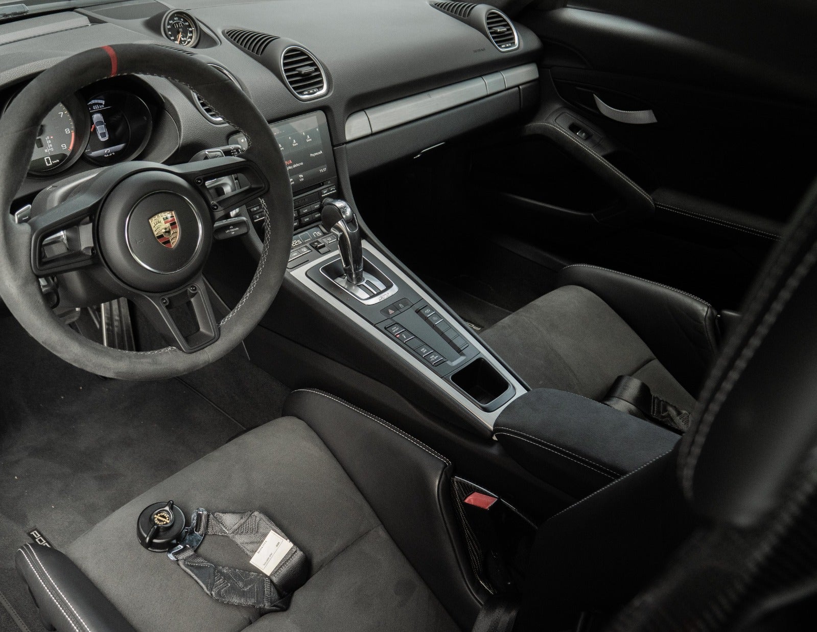 flexleasing-porsche-718-cayman-gt4-40-pdk-2d-findleasing