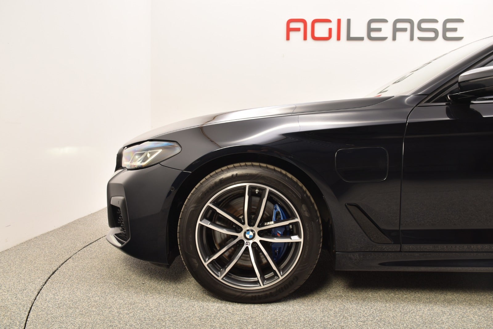 flexleasing-bmw-530e-20-touring-m-sport-xdrive-aut-5d-findleasing