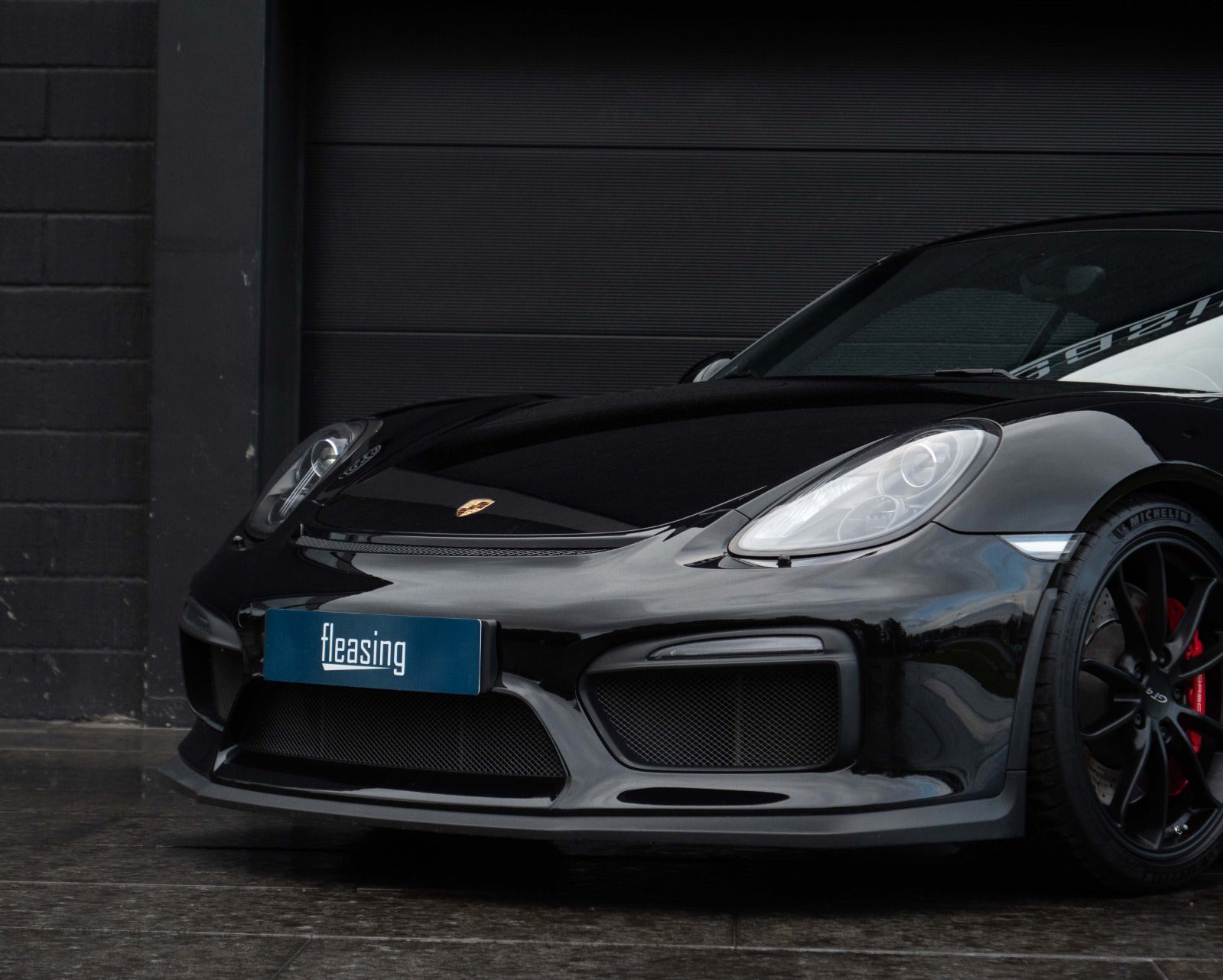 flexleasing-porsche-cayman-gt4-38-2d-findleasing