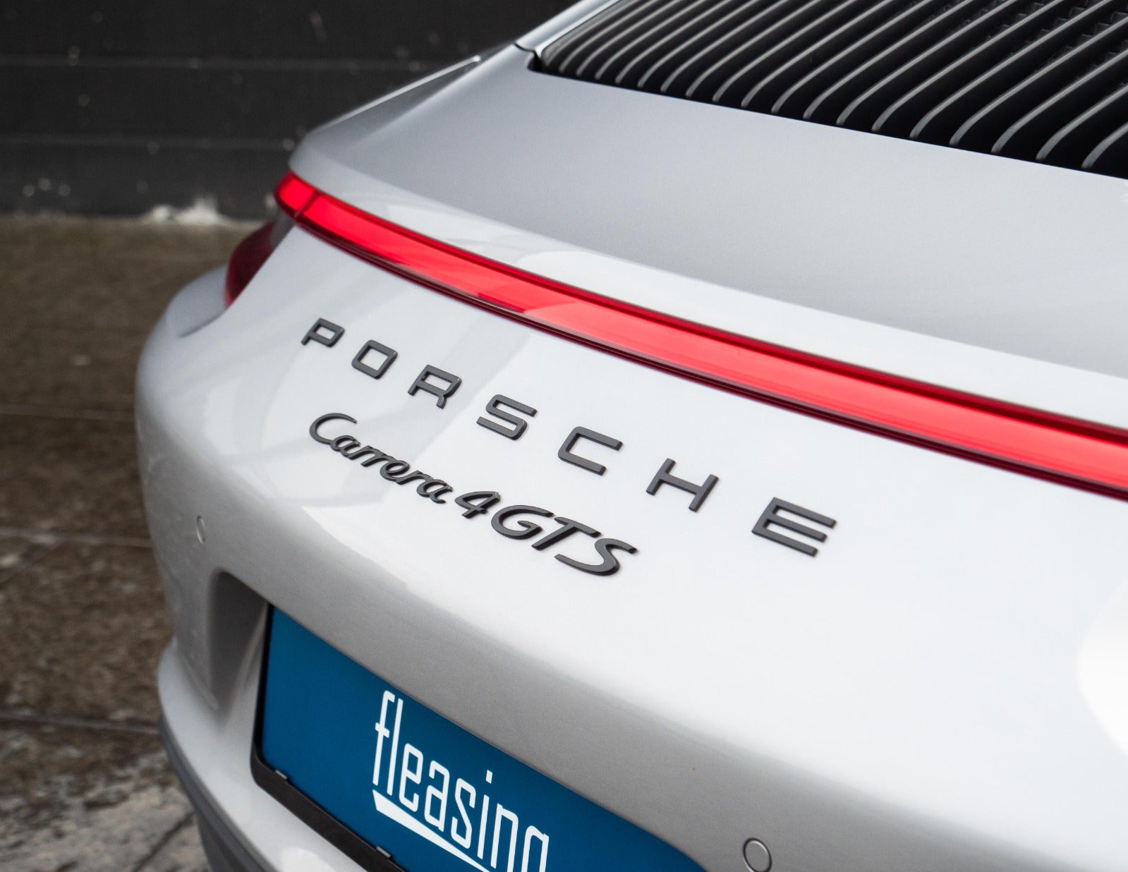 flexleasing-porsche-911-carrera-4-gts-30-coupe-pdk-2d-findleasing