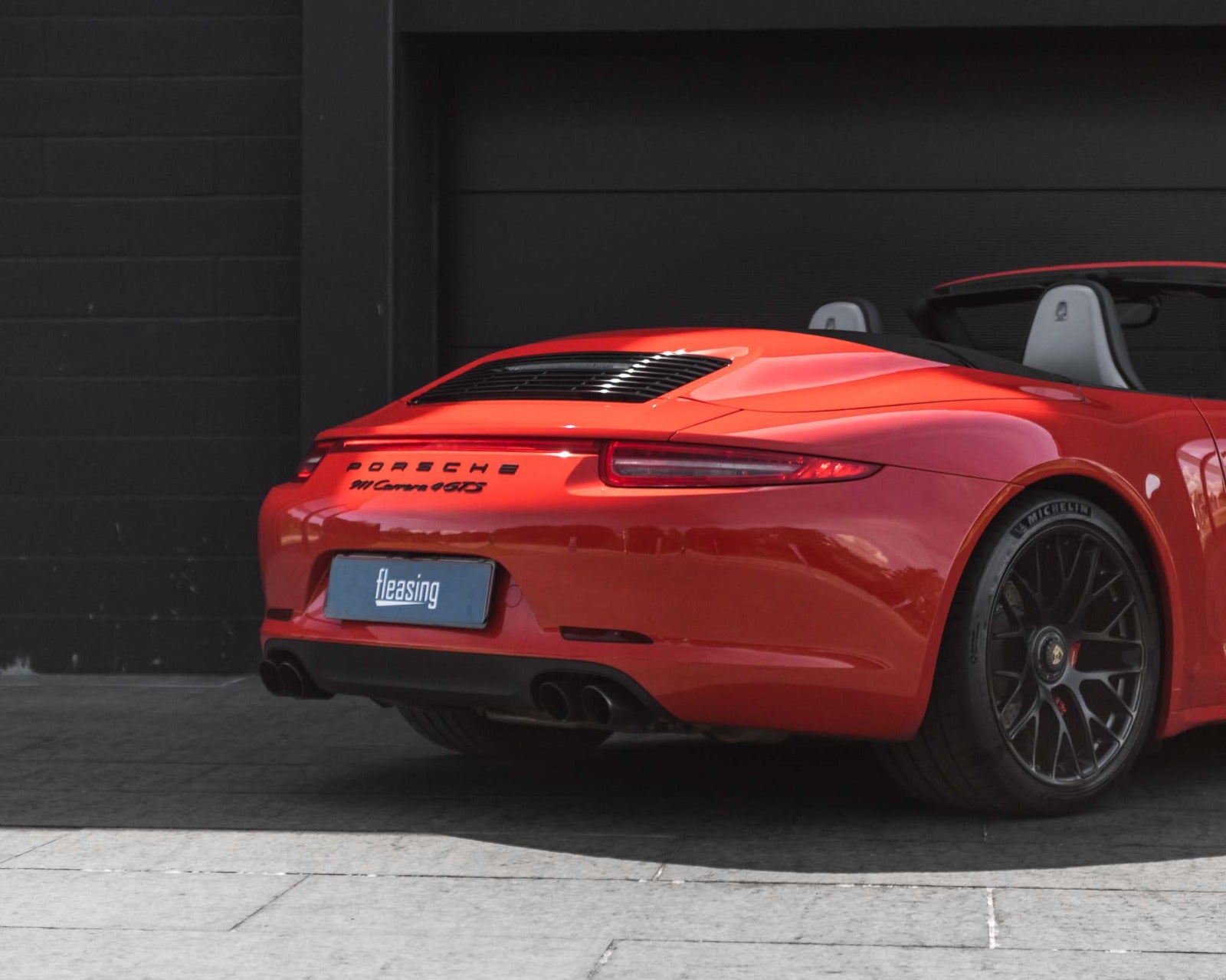 flexleasing-porsche-911-carrera-4-gts-38-cabriolet-pdk-2d-findleasing