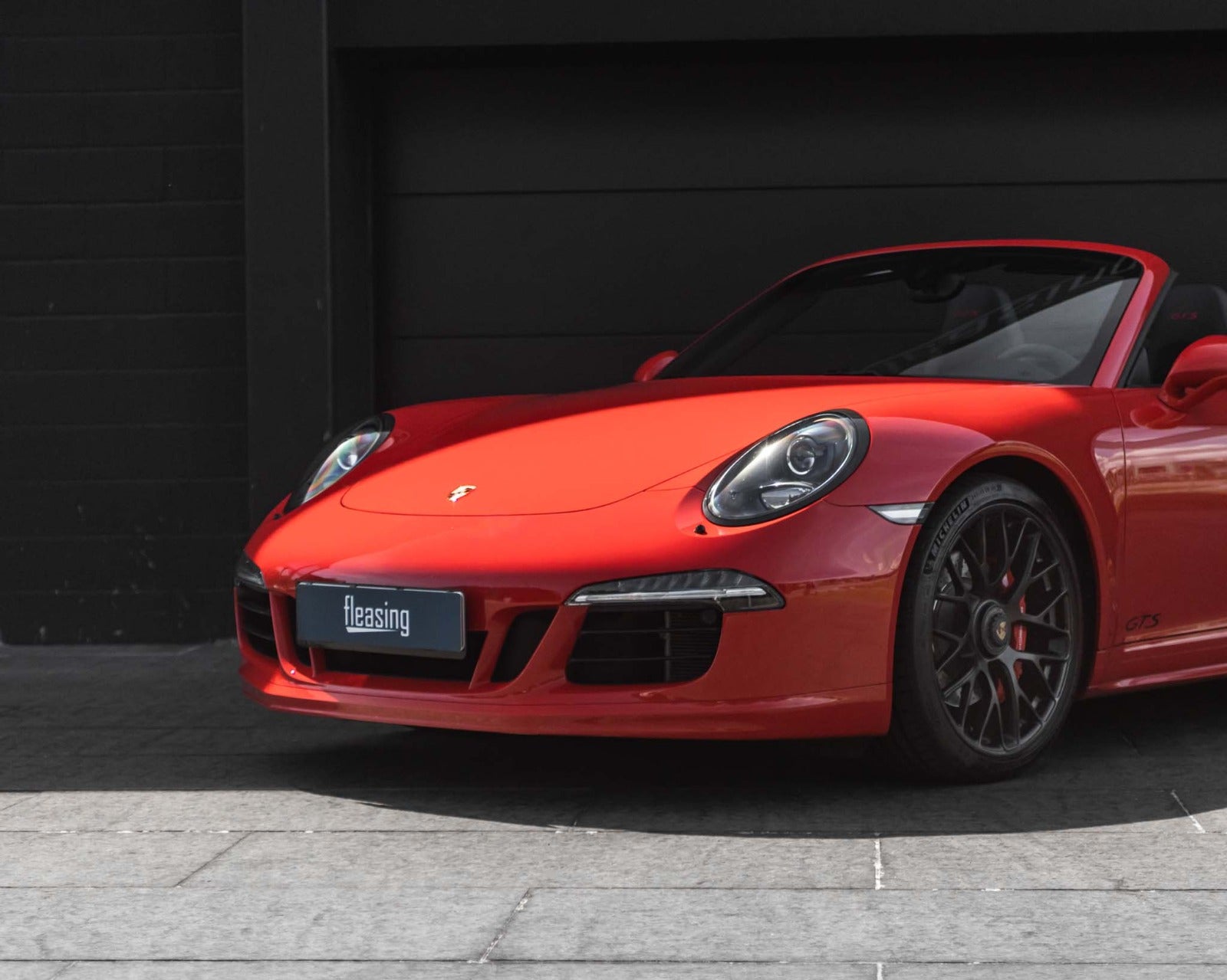 flexleasing-porsche-911-carrera-4-gts-38-cabriolet-pdk-2d-findleasing