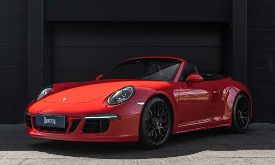 Porsche 911 Carrera 4 GTS 3,8 Cabriolet PDK 2d