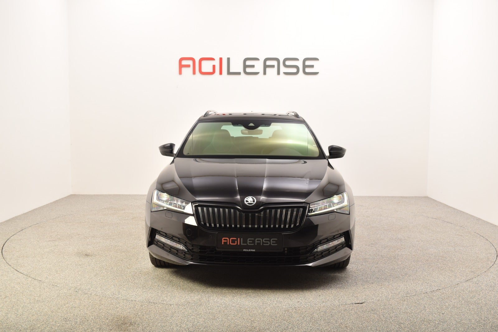 flexleasing-skoda-superb-14-tsi-iv-sportline-dsg-5d-findleasing