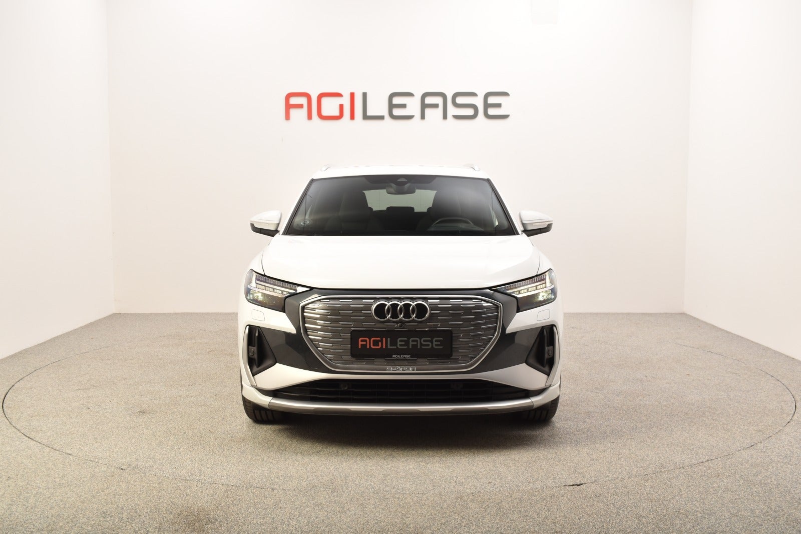 flexleasing-audi-q4-e-tron-40-s-line-5d-findleasing