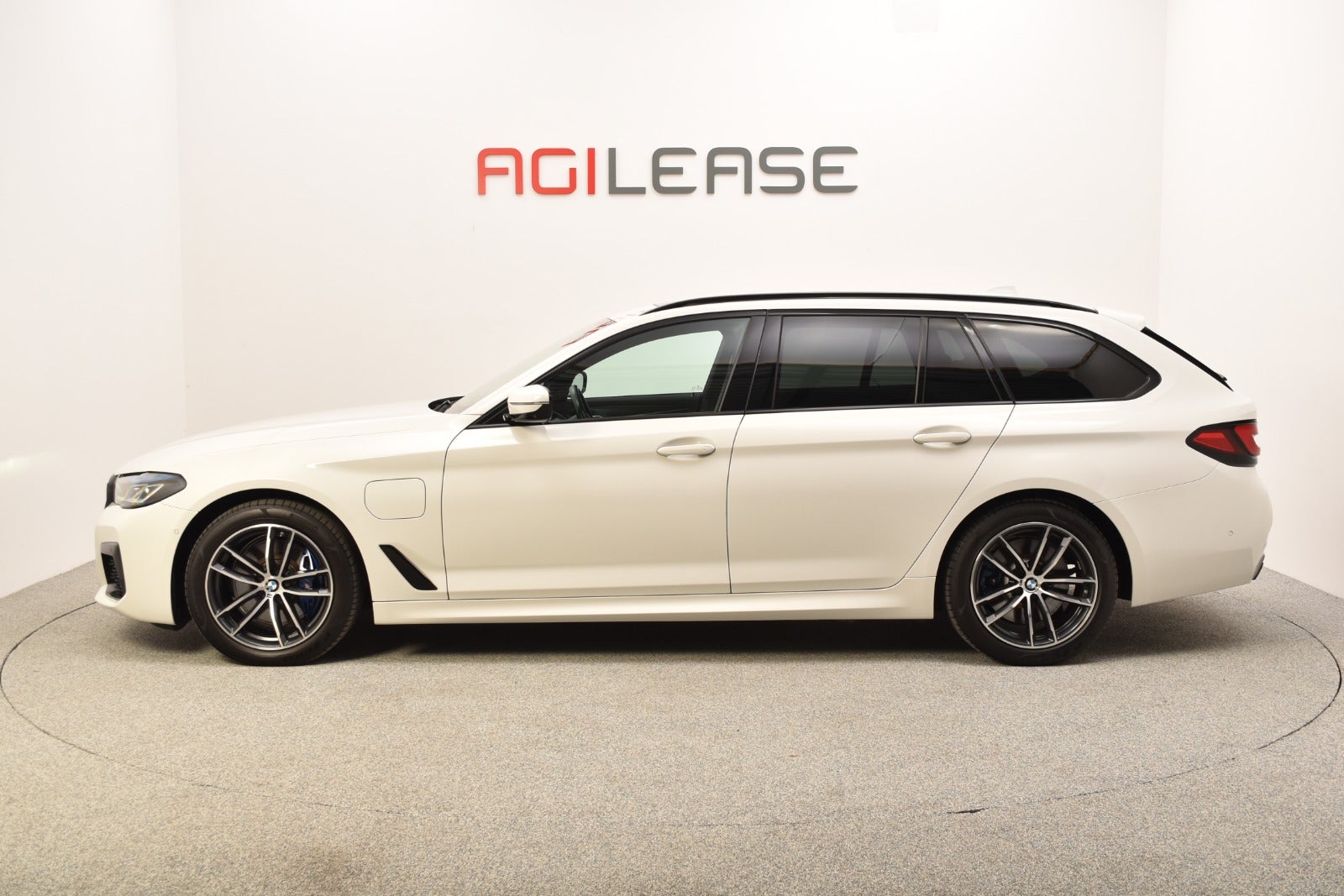 flexleasing-bmw-530e-20-touring-m-sport-xdrive-aut-5d-findleasing