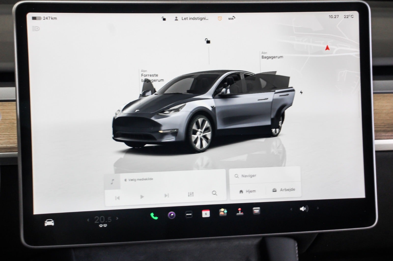 flexleasing-tesla-model-y-long-range-awd-5d-findleasing