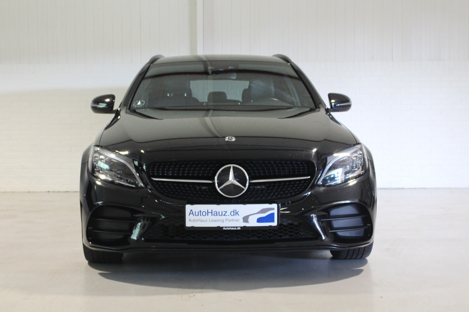 flexleasing-mercedes-c220-d-20-business-amg-line-night-edition-stc-aut-5d-findleasing