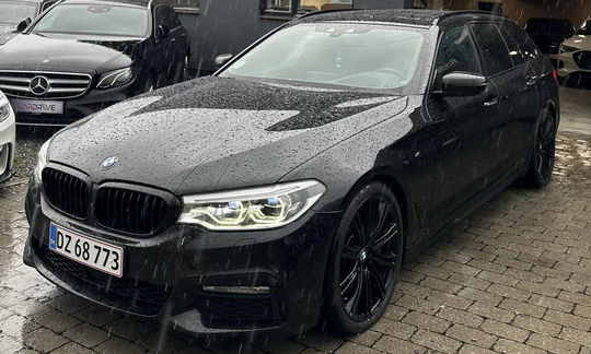 BMW 540d - 320 hk xDrive Steptronic Touring