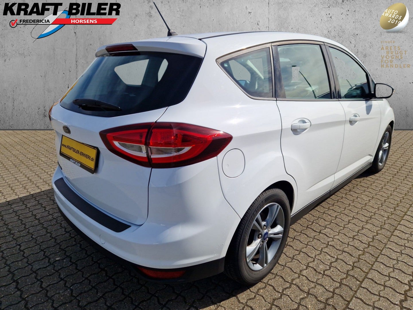 flexleasing-ford-c-max-15-tdci-120-business-van-5d-findleasing