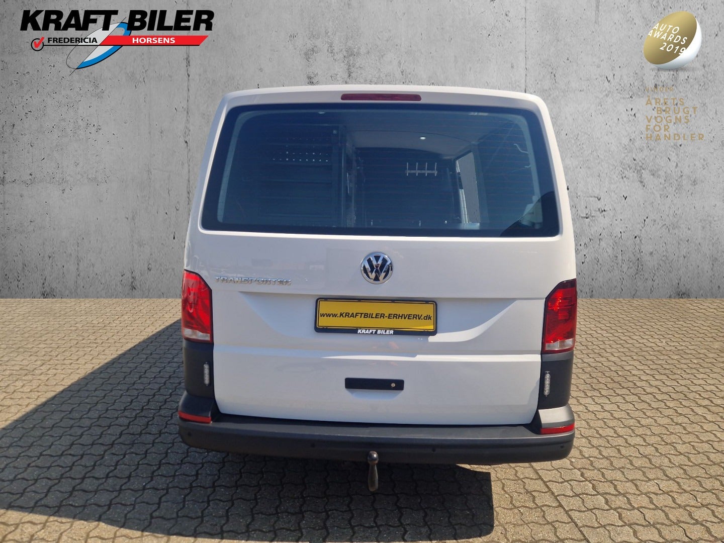 flexleasing-vw-transporter-20-tdi-150-kassevogn-lang-findleasing