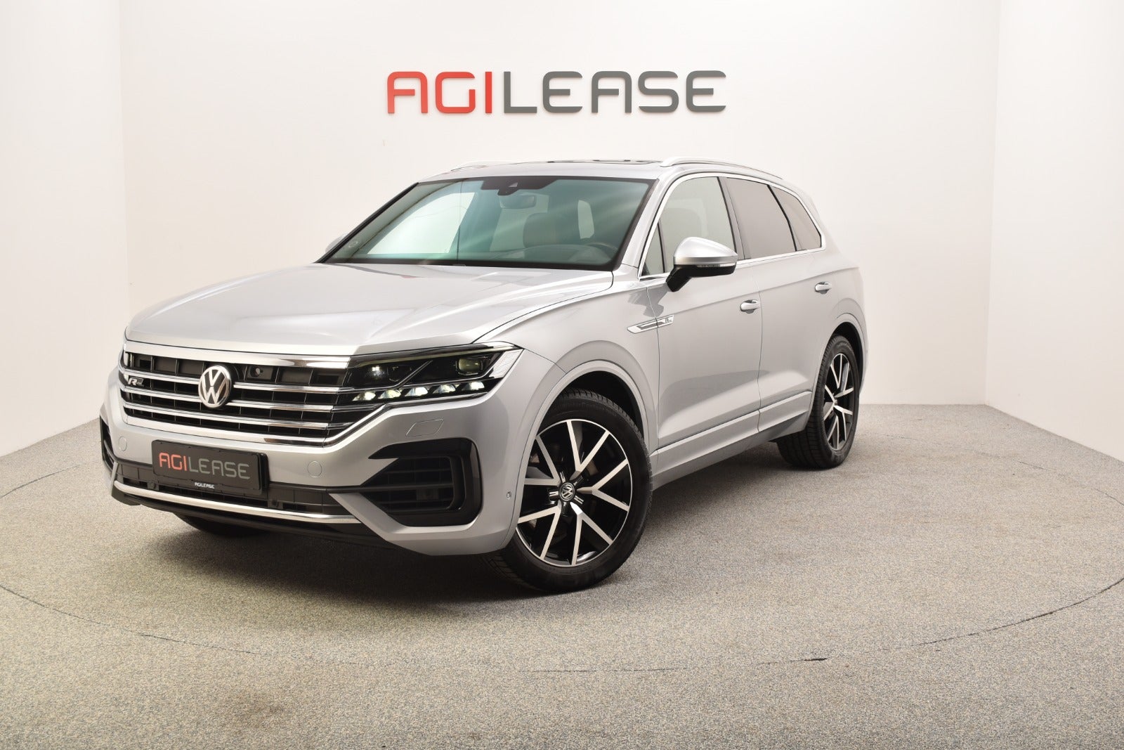 flexleasing-vw-touareg-30-tdi-286-r-line-aut-4motion-5d-findleasing