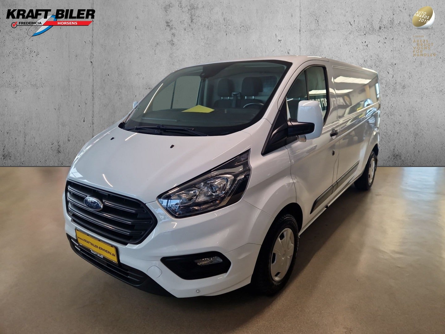 flexleasing-ford-transit-custom-300l-20-tdci-130-trend-findleasing