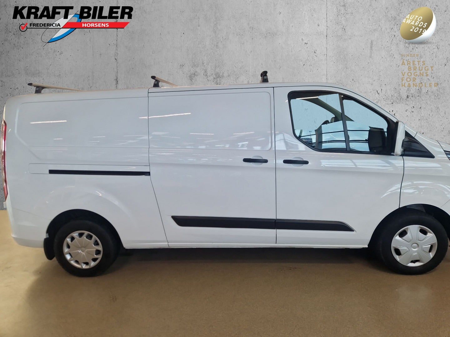 flexleasing-ford-transit-custom-300l-20-tdci-130-trend-findleasing