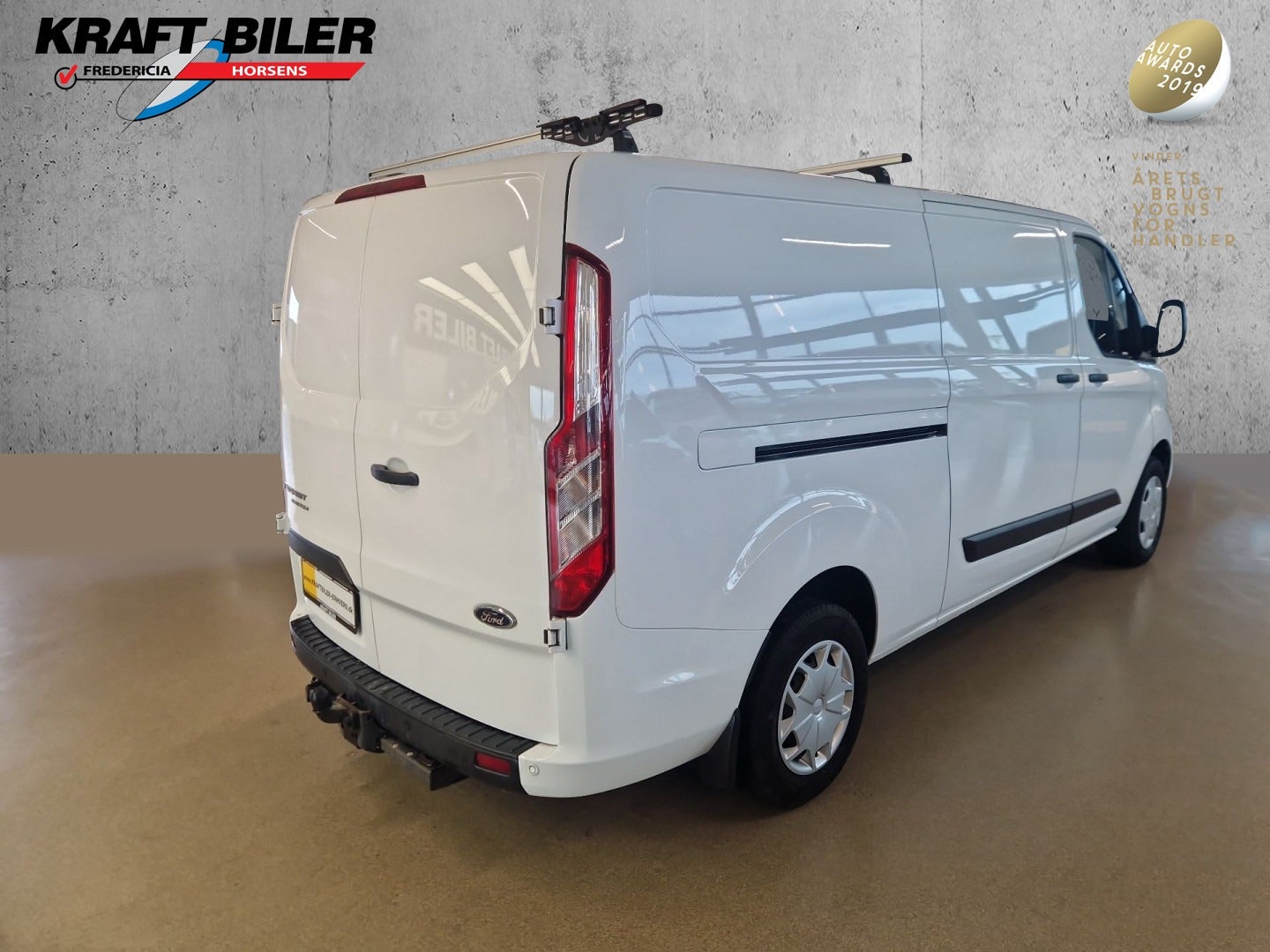 flexleasing-ford-transit-custom-300l-20-tdci-130-trend-findleasing