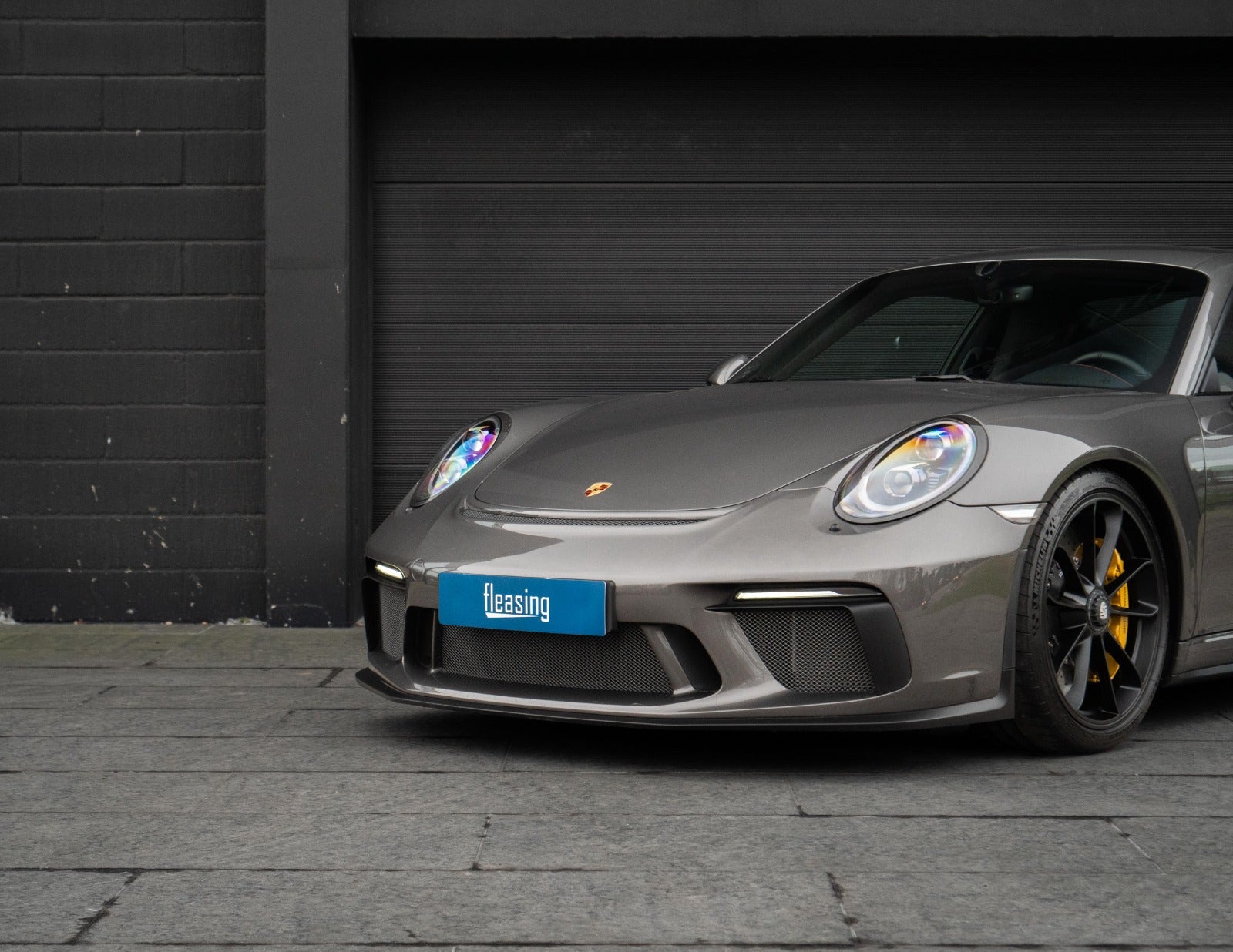 flexleasing-porsche-911-gt3-40-touring-coupe-2d-findleasing