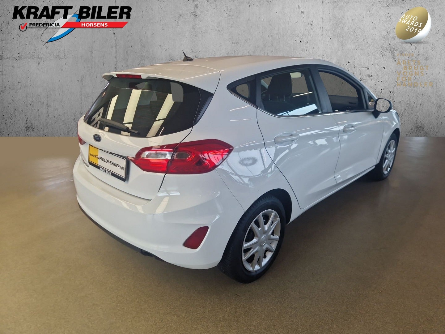 flexleasing-ford-fiesta-10-ecoboost-titanium-van-5d-findleasing